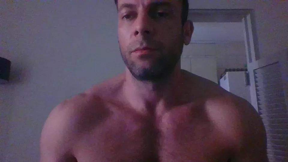 Maximus_muscle on Cam4 