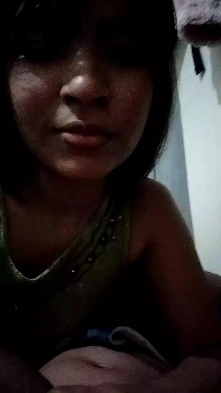 Miarelys3 on Cam4 