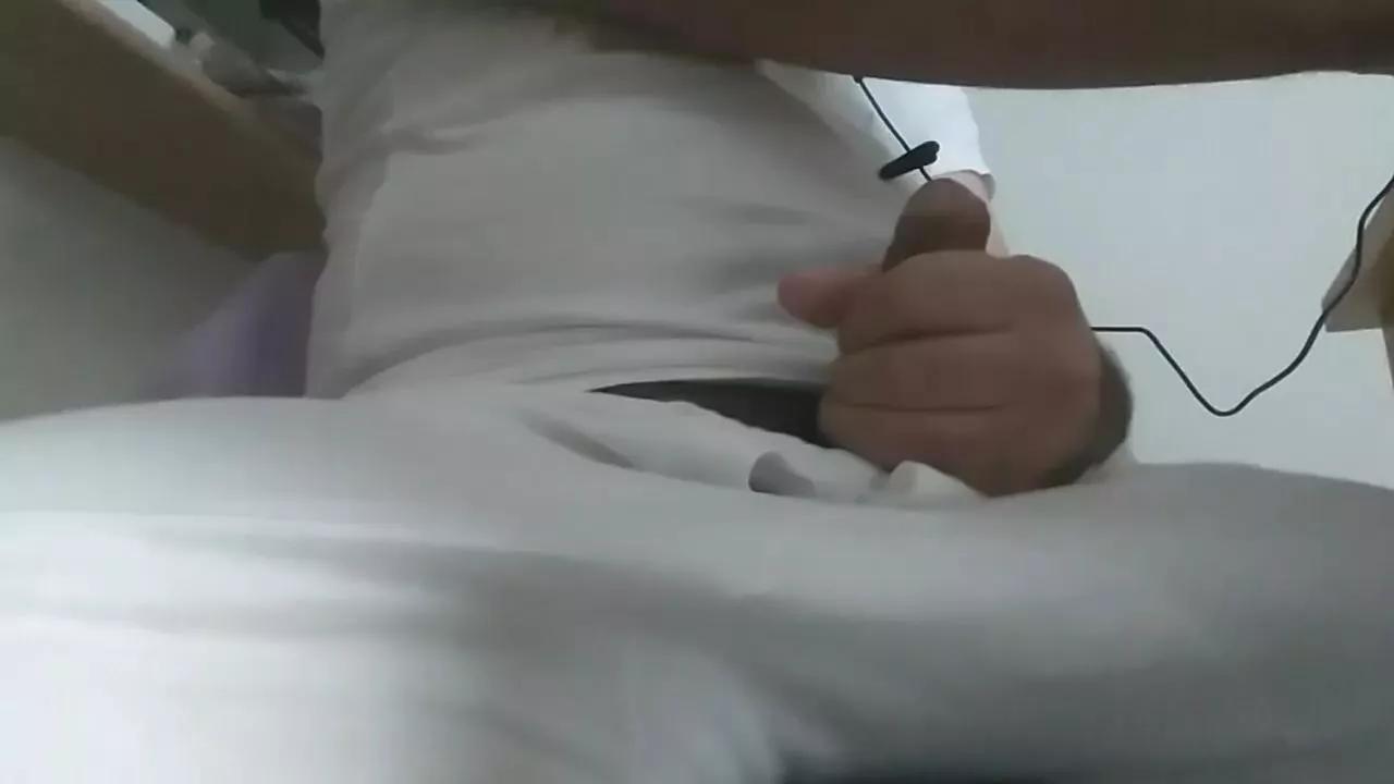 milicianoar on Cam4 