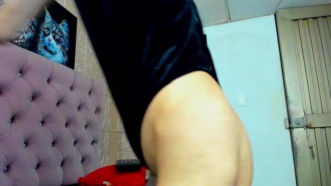 Missjamaica66 on Cam4 