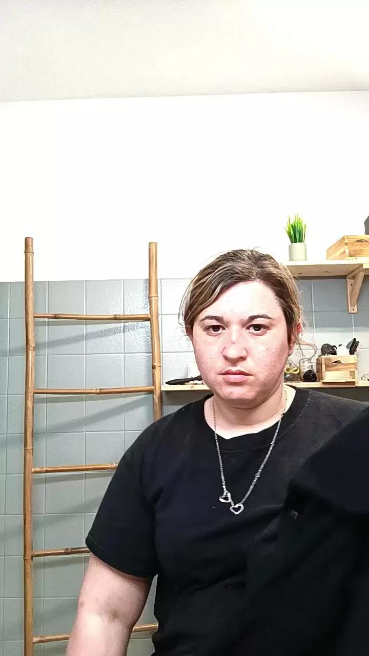 Misslili30 on Cam4 
