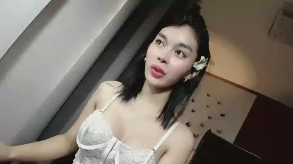 mjprettyxx on Cam4 