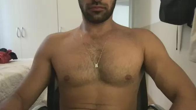 mlkcurteperi on Cam4 