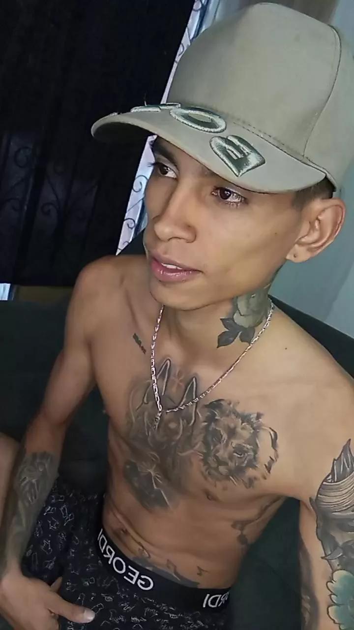 MonkeyD_66 on Cam4 