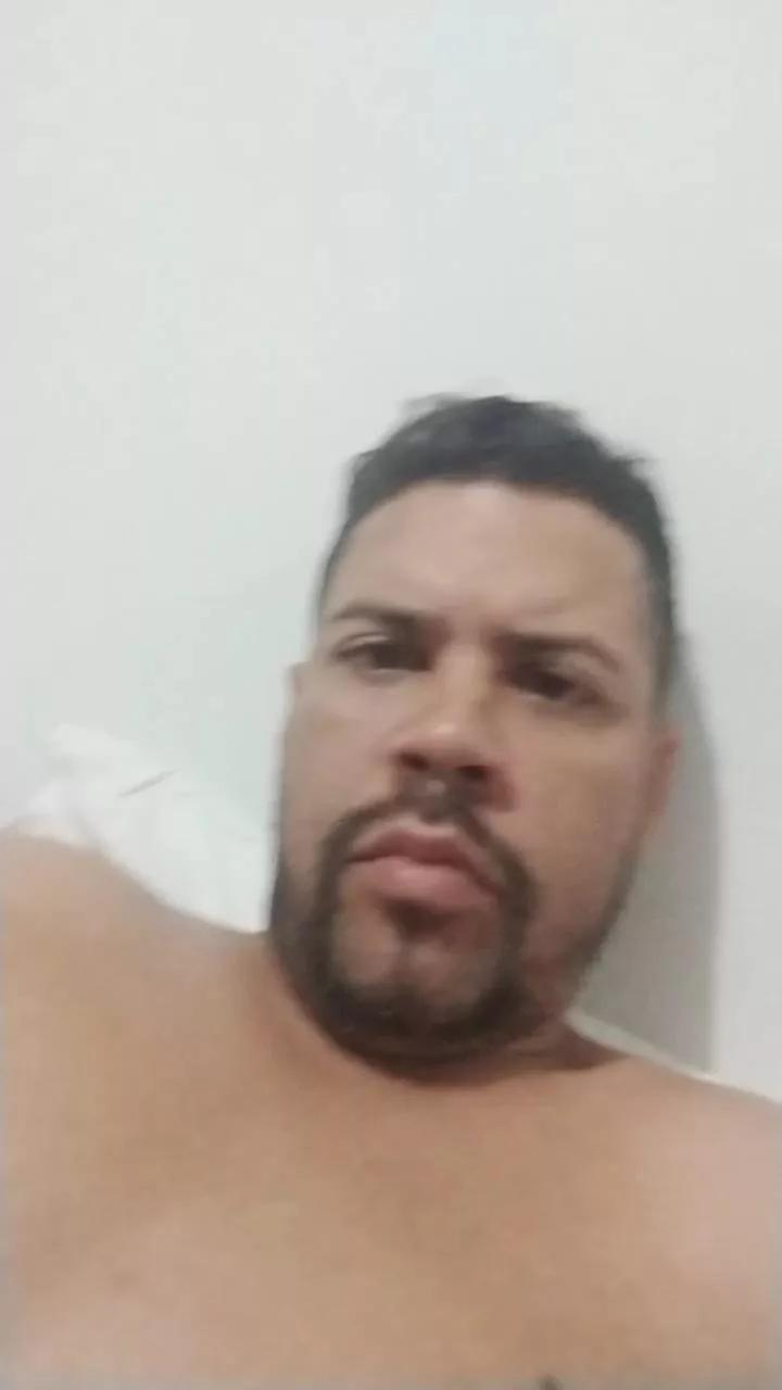 Morenogrossopau on Cam4 