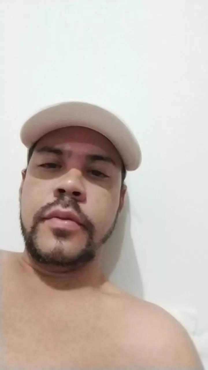 Morenogrossopau on Cam4 