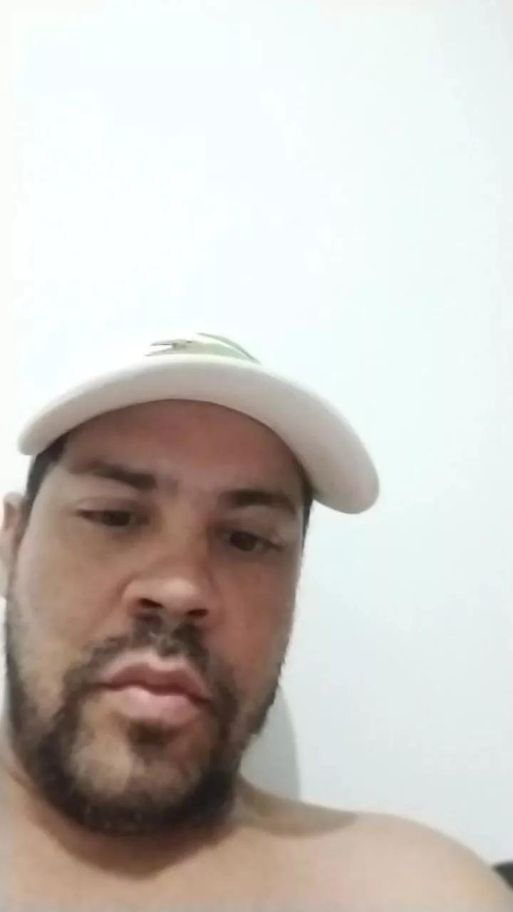 Morenogrossopau on Cam4 