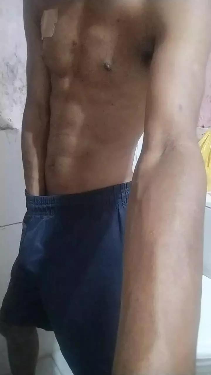 Morenooputoo on Cam4 