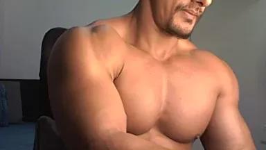 muscleoss on Cam4 