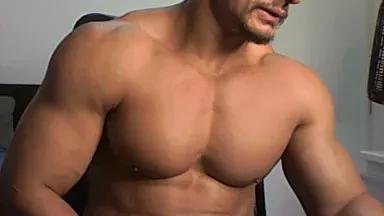 muscleoss on Cam4 