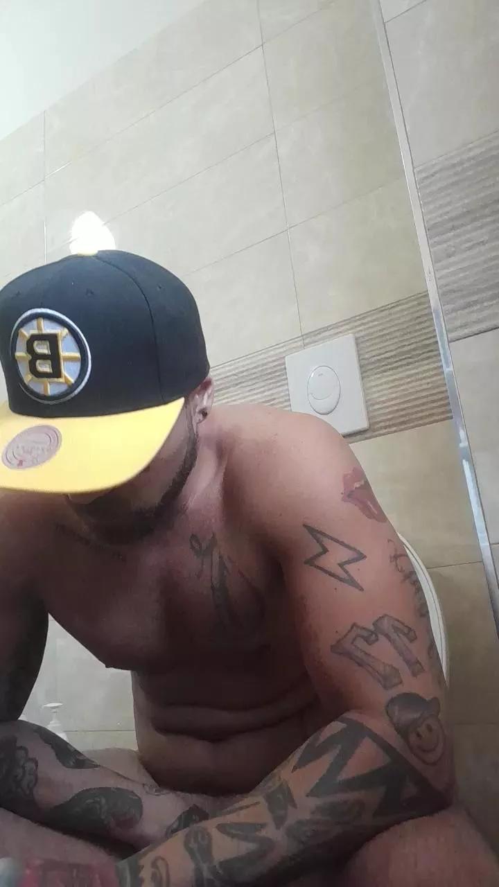 napoletano193 on Cam4 