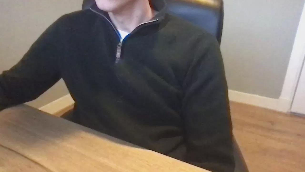 nlbigboynl on Cam4 