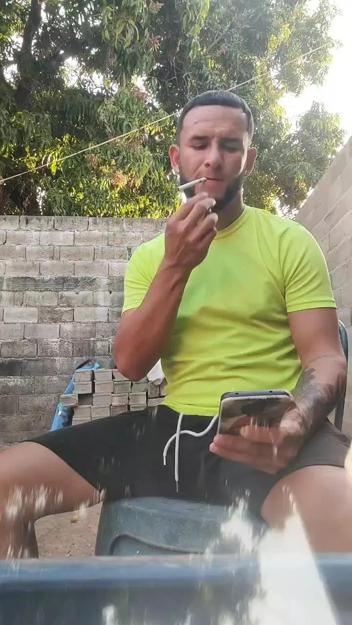 Papiyoungpig on Cam4 