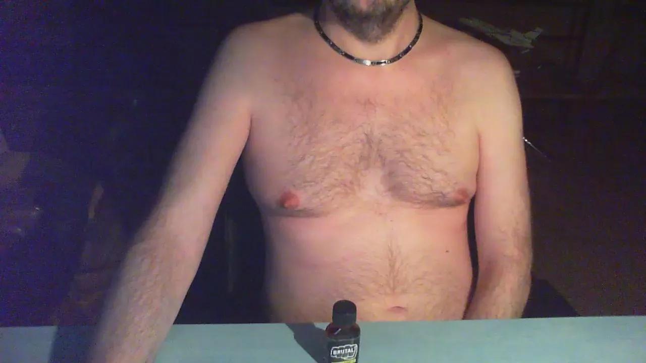 parisbtm92 on Cam4 