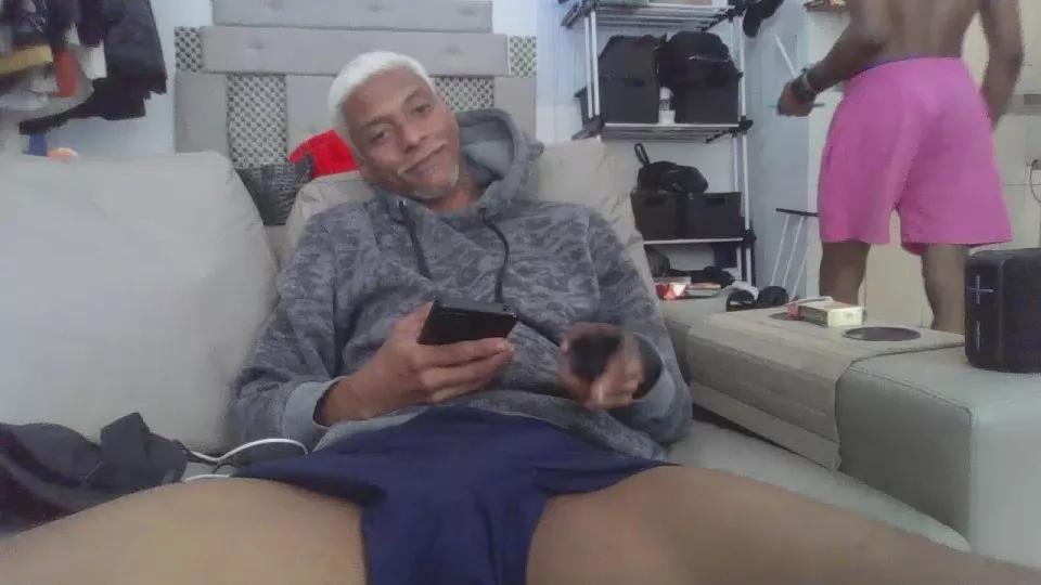 Paulobaiano23cm on Cam4 