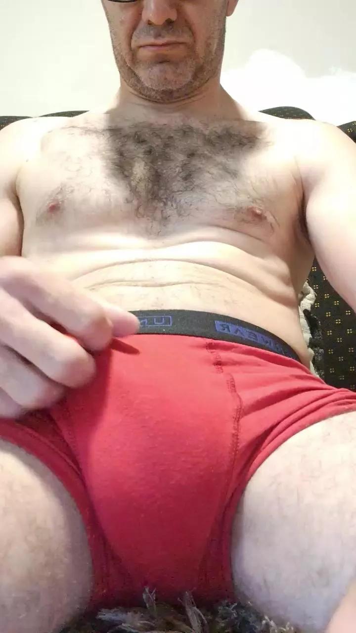 Pausupergrosso on Cam4 