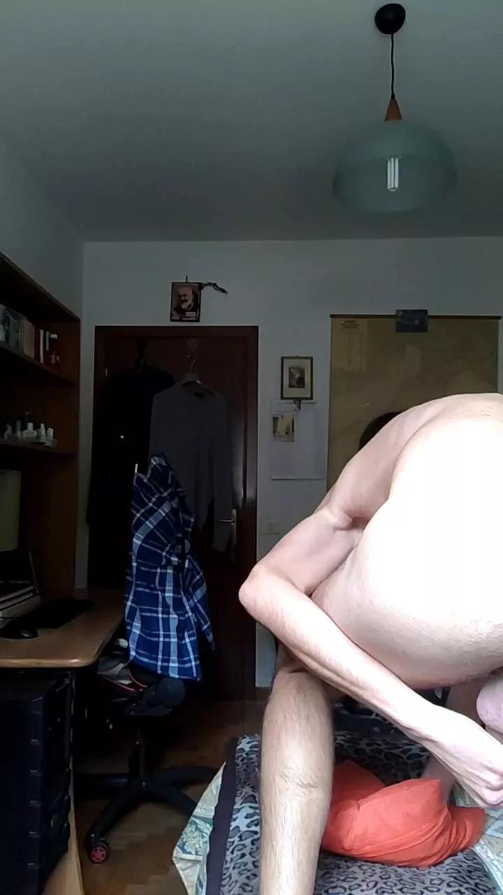 Pntarrndr0 on Cam4 