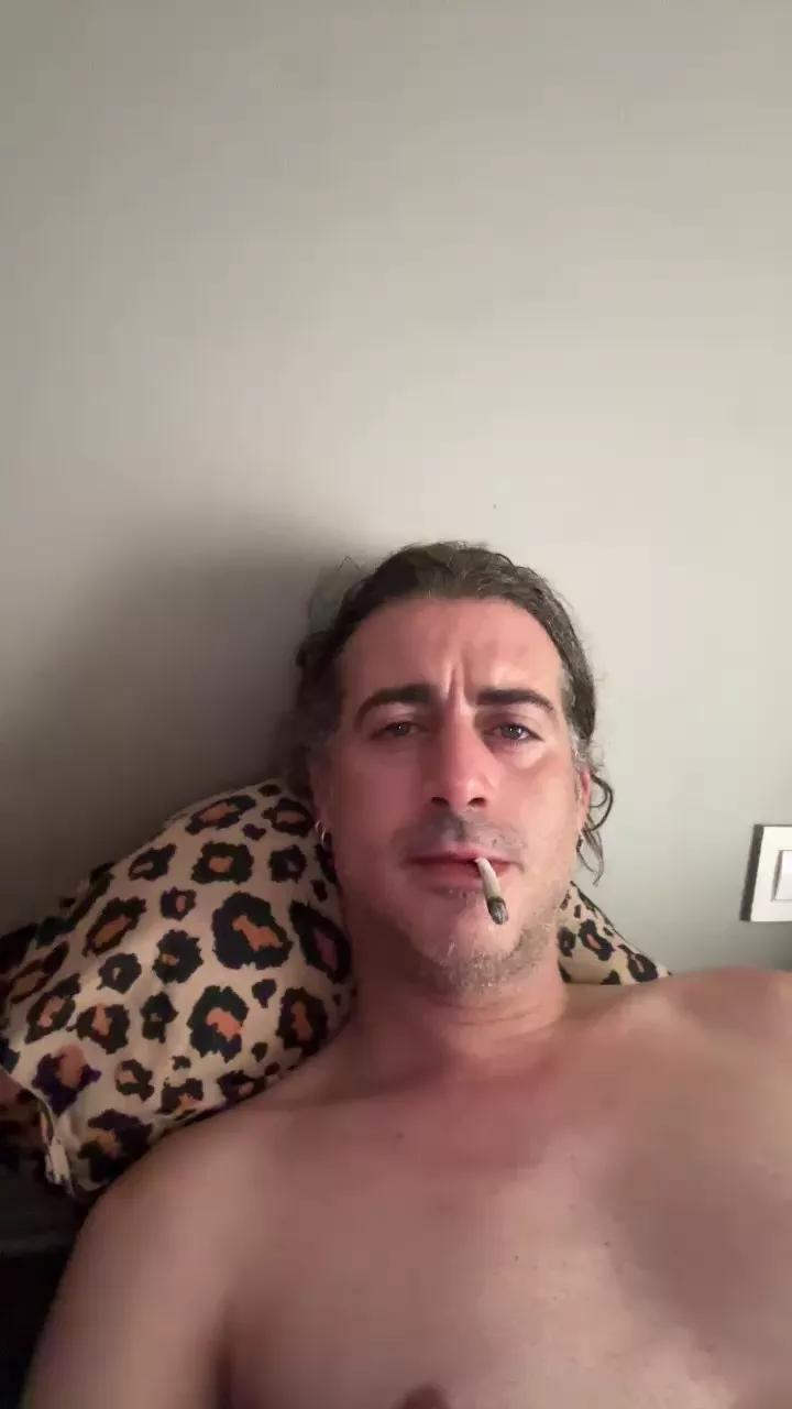 Pollon29_cm on Cam4 