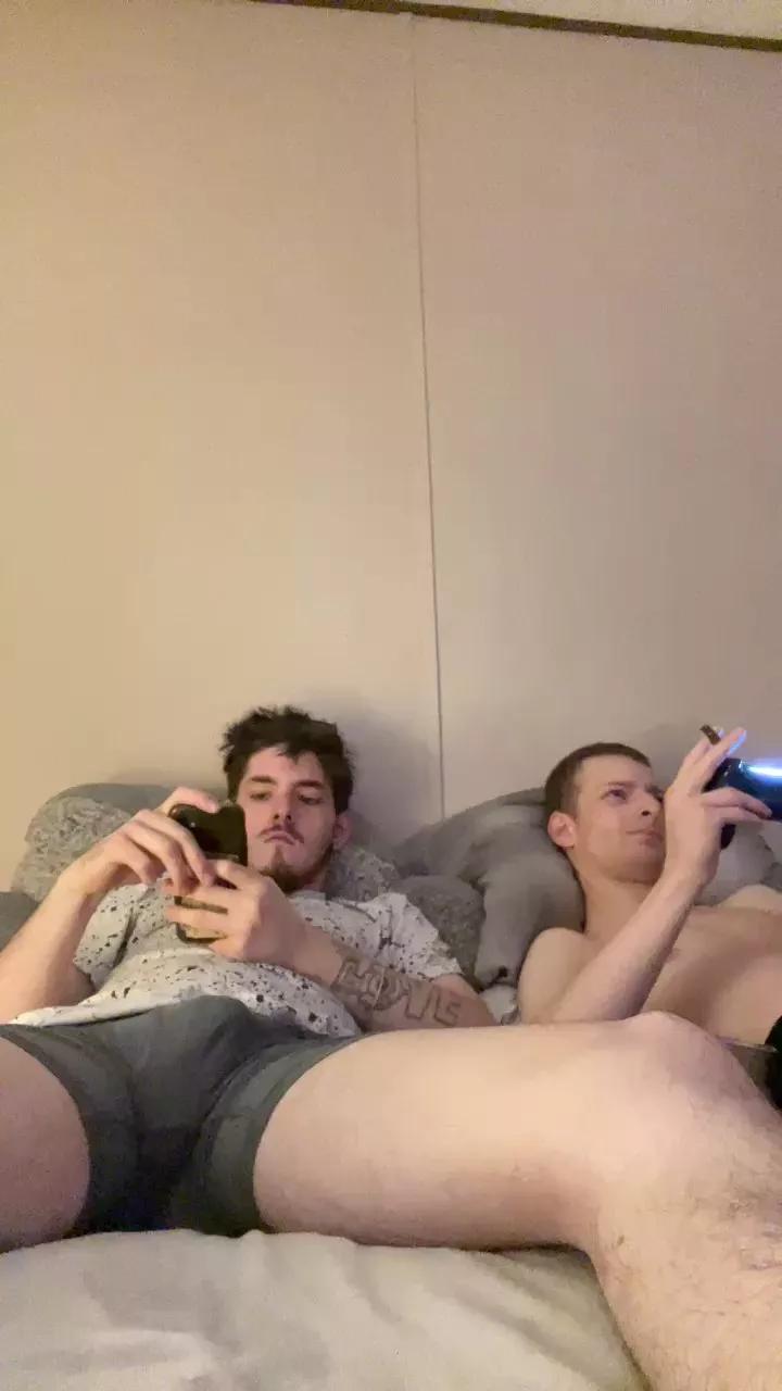 R6verxxx on Cam4 