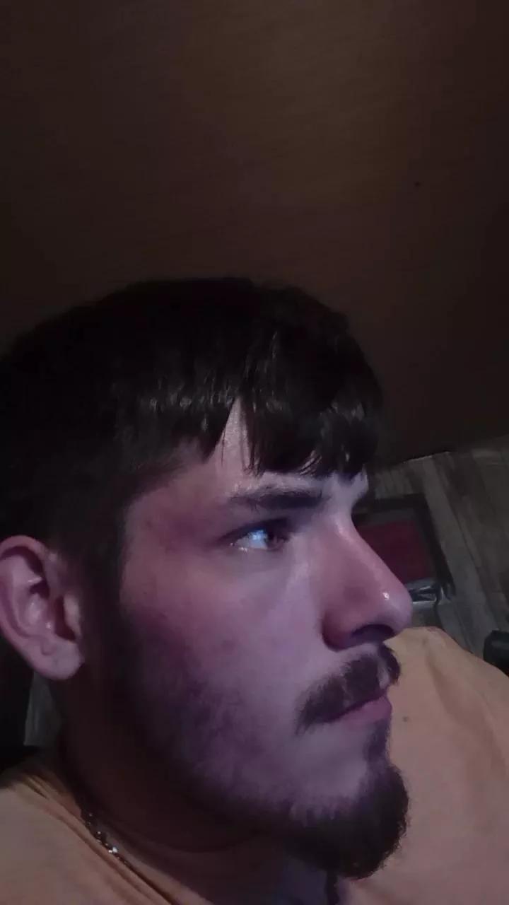 R6verxxx on Cam4 