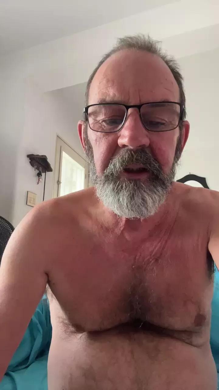 raul4396624 on Cam4 