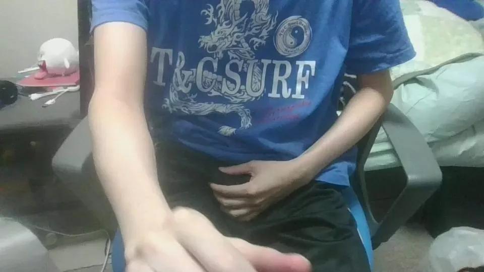 raw0324 on Cam4 