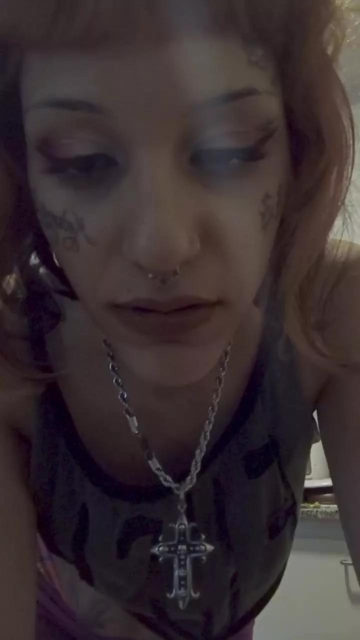 Raxxet5 on Cam4 