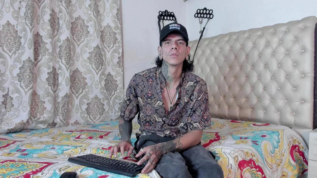 Ray_Nexxy on Cam4 