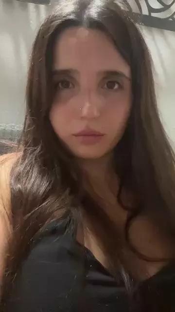 rebeca200 on Cam4 