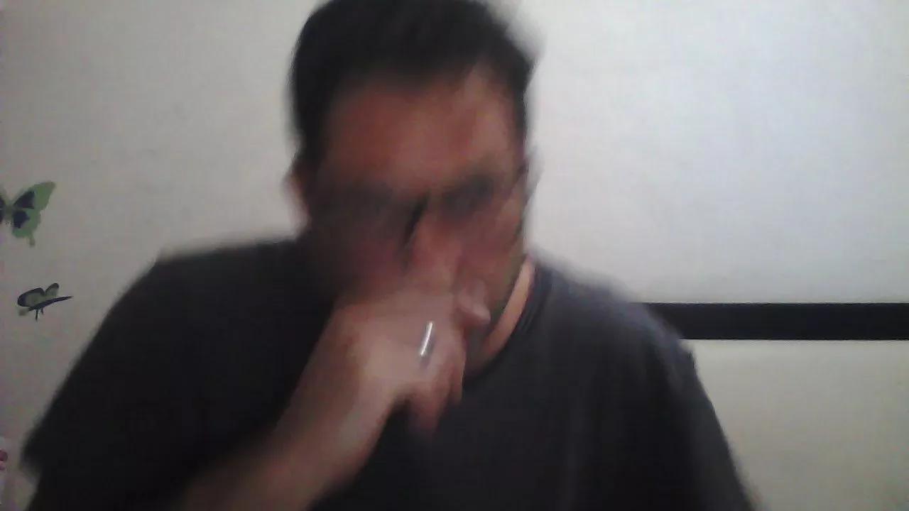 Reload_33 on Cam4 