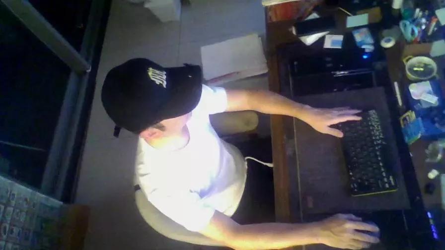 Ricky88888 on Cam4 