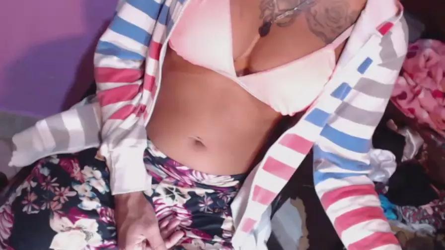 ricobabe05 on Cam4 