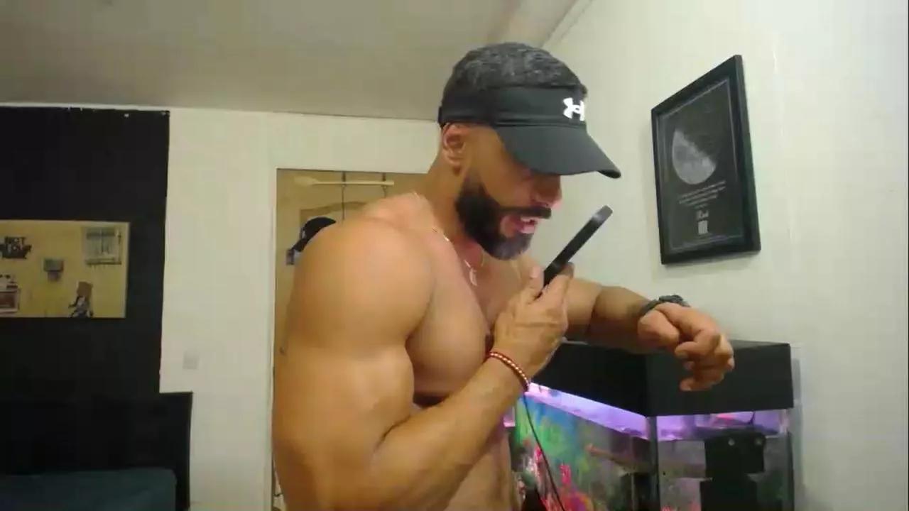romeolovehot on Cam4 