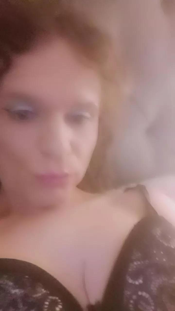 SabrinaTrv on Cam4 