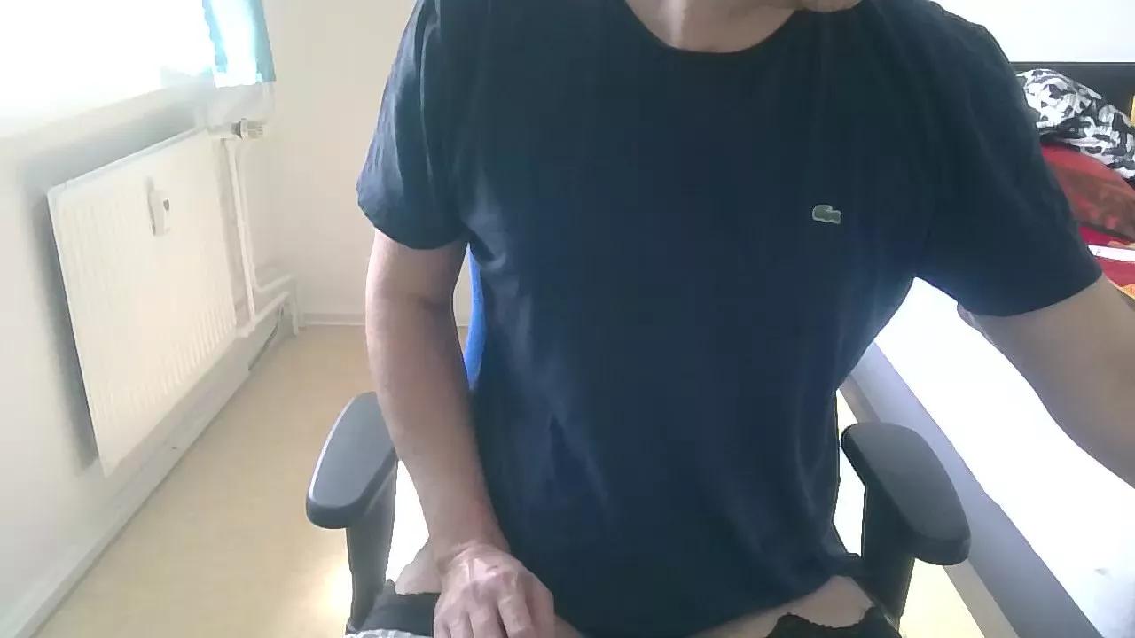 sandracd23 on Cam4 