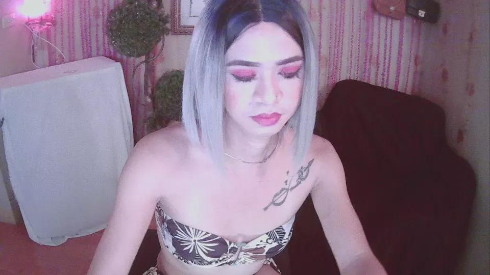 Sassy_gigi on Cam4 