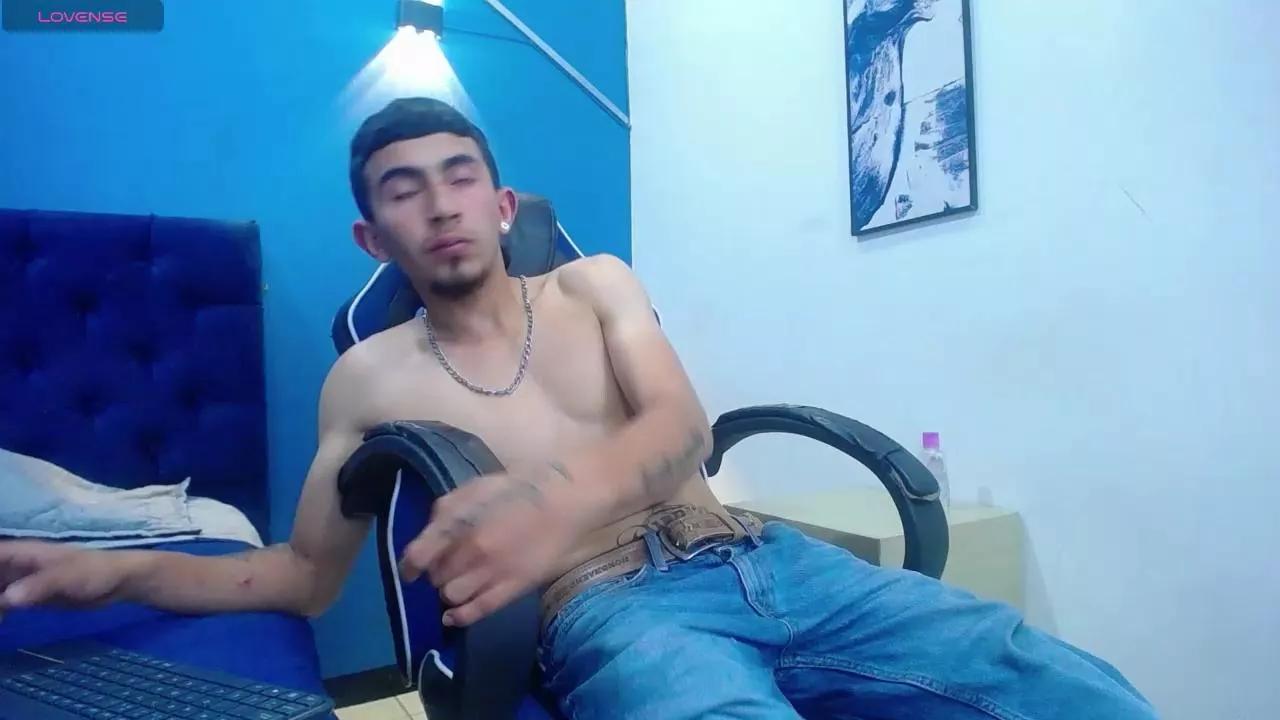 ScottAress on Cam4 