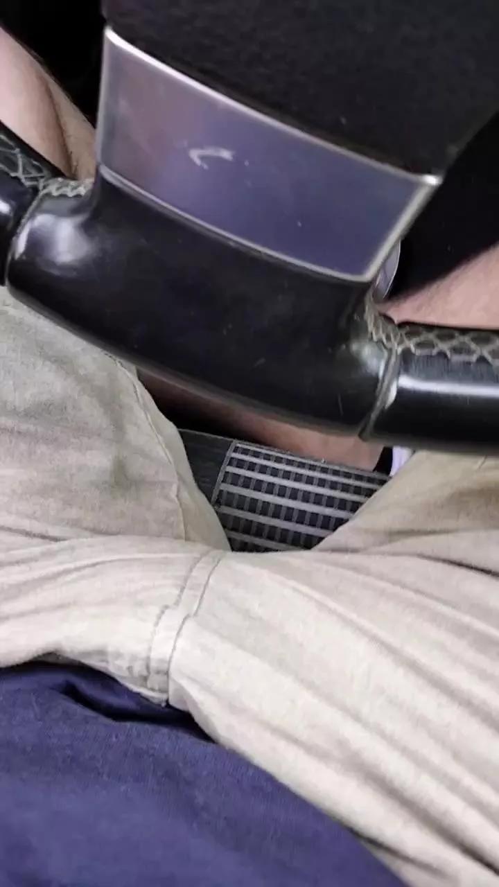 sevillano32fun on Cam4 