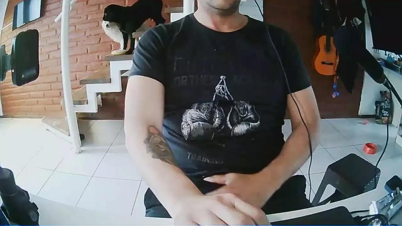 sexoman_cam on Cam4 