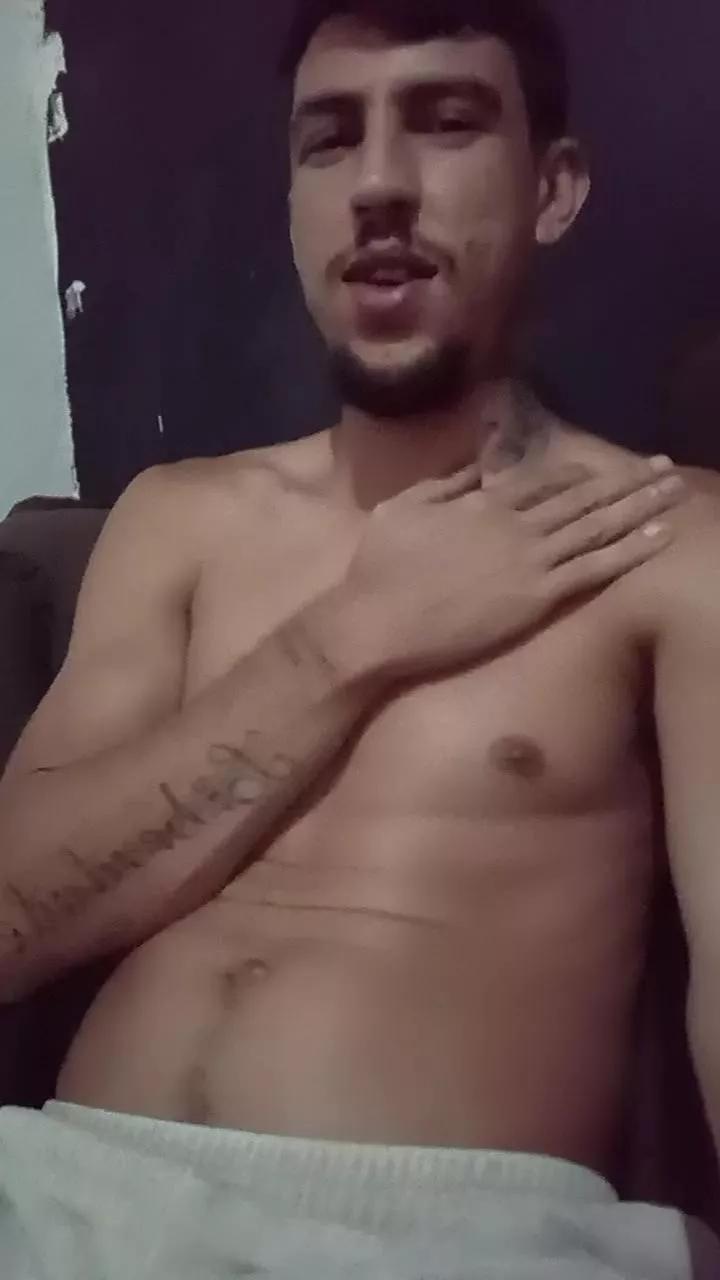 Sexymaromba33 on Cam4 