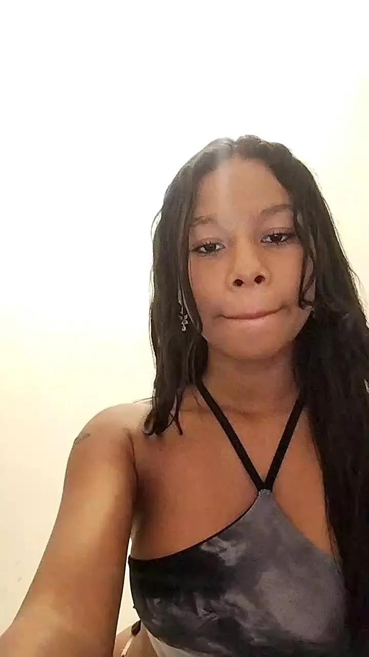 Sexyoung777 on Cam4 