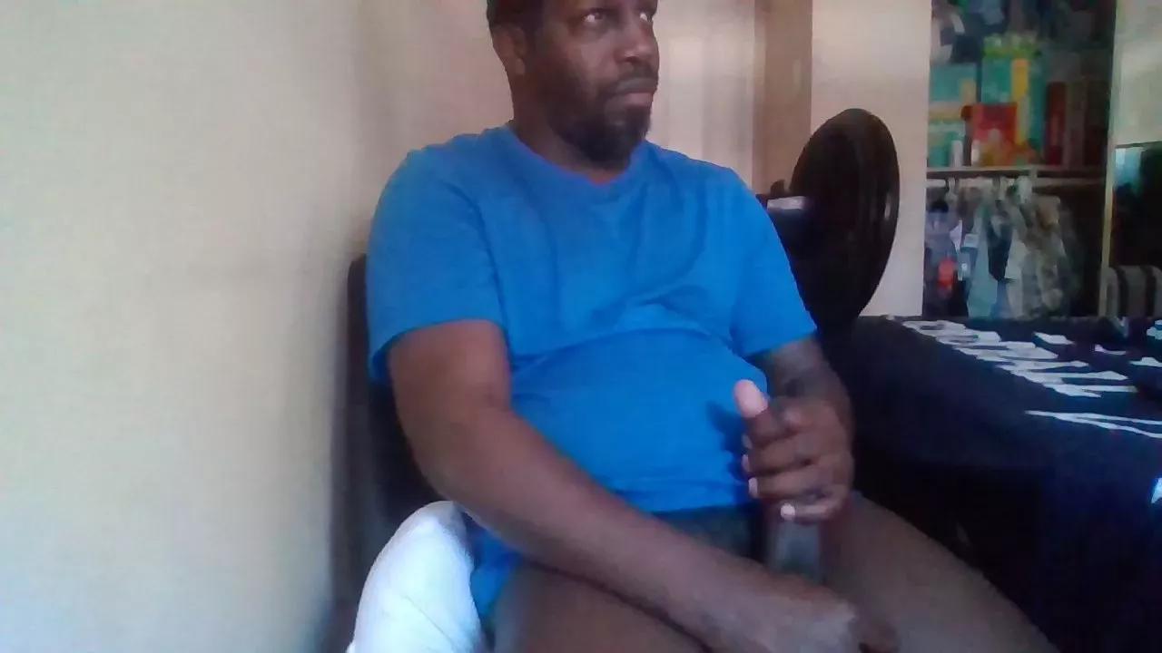 Silkworm_Piper on Cam4 