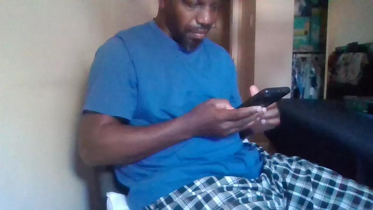 Silkworm_Piper on Cam4 