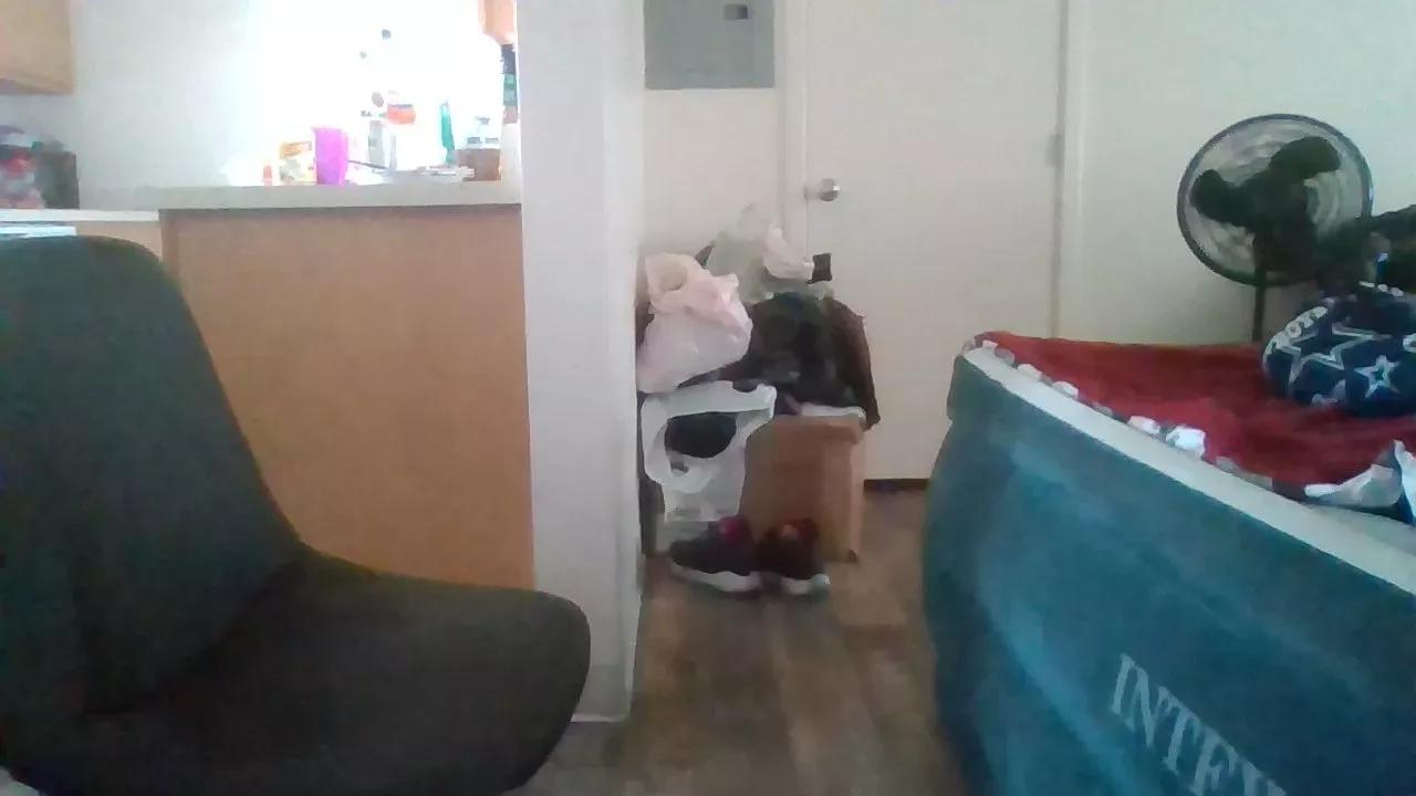 Silkworm_Piper on Cam4 