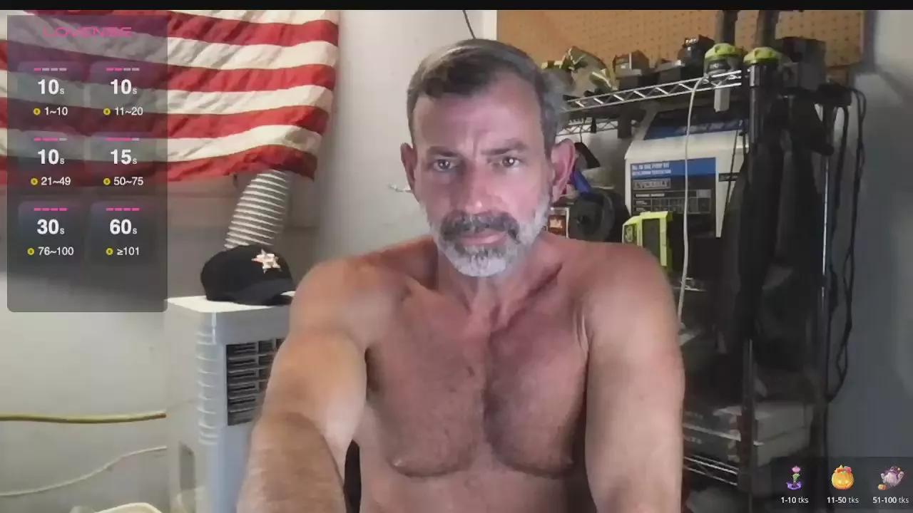 Silver_1k on Cam4 
