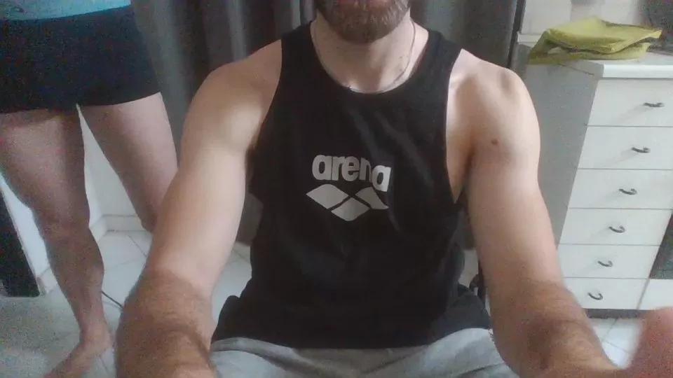 Staggatros on Cam4 