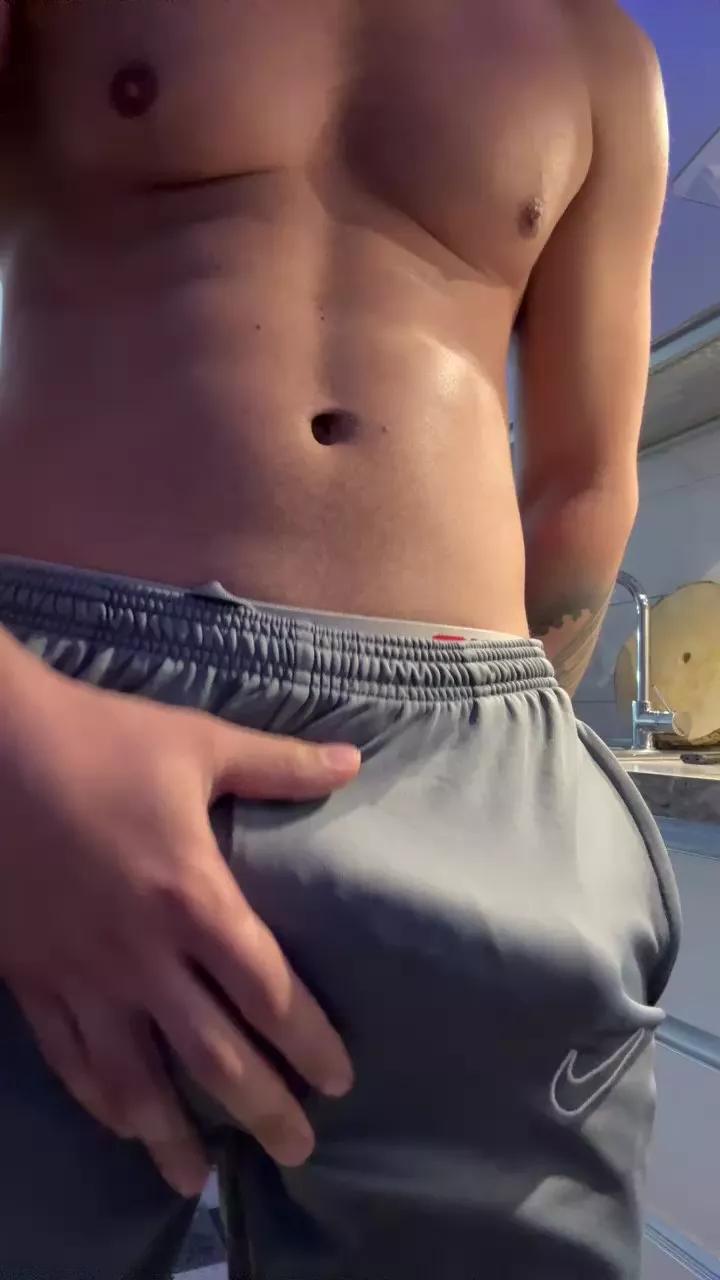 stallone999_hot on Cam4 