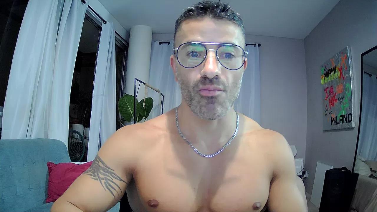 Tazzmania on Cam4 