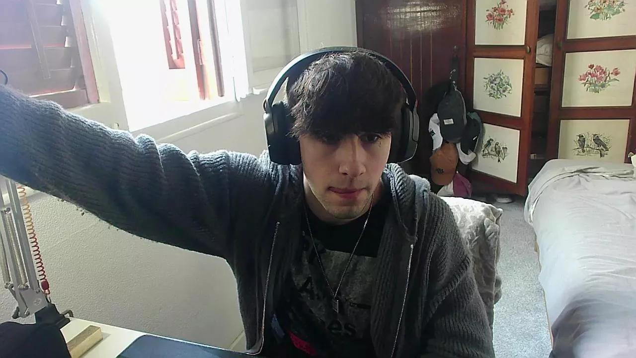 thebulgueboyy on Cam4 