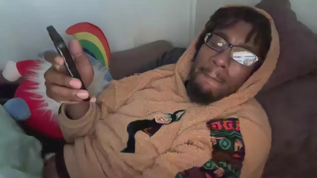 thefilmdad on Cam4 
